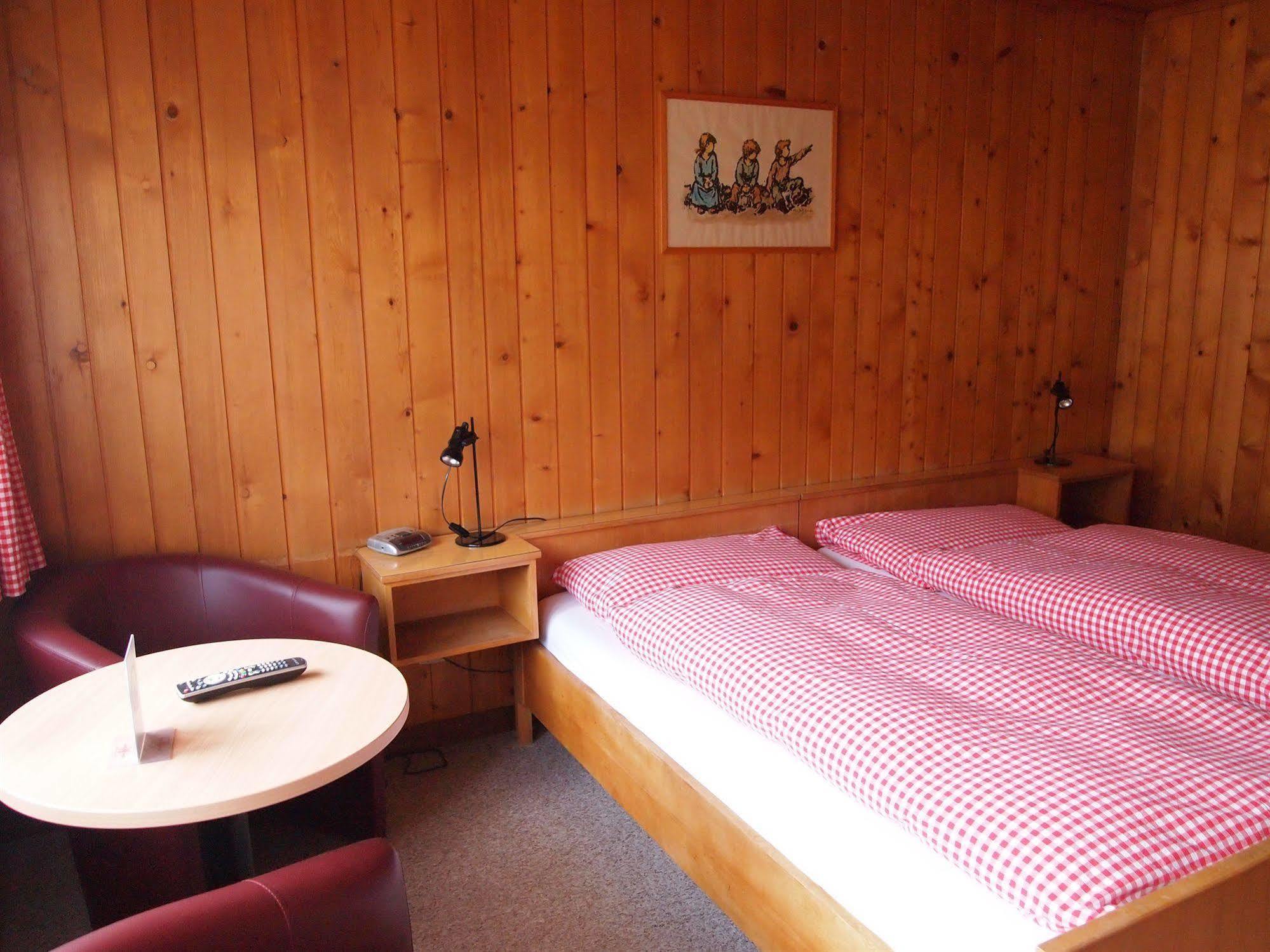 Hotel Simmental Boltigen Exterior foto